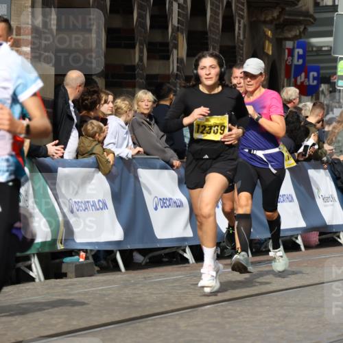 13.09.2026 - 21. swb-Marathon Bremen Strokosch-Dieckow http://msf.ph/oto/10346520 13.09.2026 10:53:10 Ziel 10193, 10304, 10339, 10652, 10734, 10827, 10863, 11002, 11038, 11144, 11238, 11362, 11386, 11597, 11766, 12019, 12338, 12399, 10448, 10585, 10757, 10780, 10821, 11012, 11168, 11379, 12040, 12170, 12275, 12461 meine-sportfotos.de