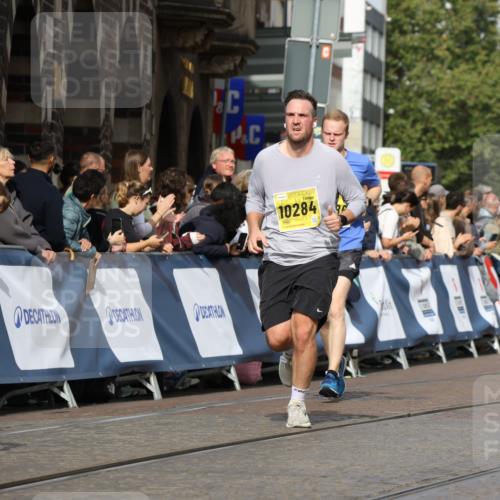 13.09.2026 - 21. swb-Marathon Bremen Strokosch-Dieckow http://msf.ph/oto/10346627 13.09.2026 10:53:12 Ziel 10304, 10339, 10652, 10714, 10734, 10827, 10863, 11002, 11038, 11238, 11386, 11575, 11597, 11766, 12019, 12338, 12369, 12399, 10448, 10757, 10780, 10821, 10886, 11168, 11379, 11590, 12040, 12056, 12275, 12308, 12461 meine-sportfotos.de