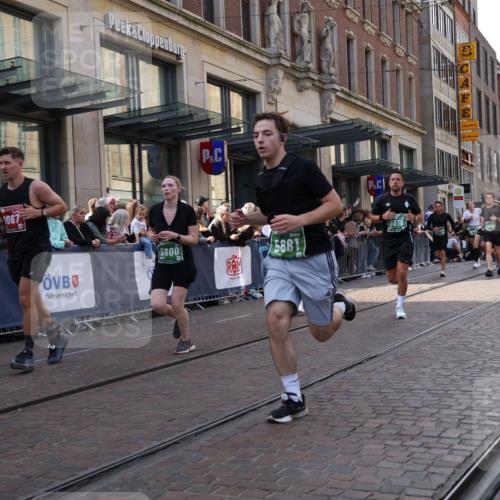 13.09.2026 - 21. swb-Marathon Bremen Strokosch-Dieckow http://msf.ph/oto/10347166 13.09.2026 13:30:35 Ziel 244, 800, 834, 1189, 1479, 1533, 1771, 1841, 1926, 1941, 2369, 2902, 2985, 3360, 3800, 4251, 4920, 5600, 5681, 5802, 5822, 5900, 6307, 6343, 6523, 7012, 7198, 7637, 7760, 7798, 8543, 8616, 9290, 9507, 9653, 9692, 9699, 9767, 9937, 9958, 9962, 9976, 13090, 13152, 13215, 625, 881, 1067, 2265, 2364, 2452, 2723, 2900, 3163, 3164, 3425, 4058, 4206, 4332, 4342, 4415, 4425, 4748, 4757, 4763, 5506, 5551, 7821, 8090, 8169, 8314, 8494 meine-sportfotos.de