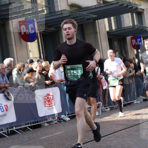 13.09.2026 - 21. swb-Marathon Bremen Strokosch-Dieckow http://msf.ph/oto/10347270 13.09.2026 13:30:38 Ziel 244, 1189, 1479, 1533, 1771, 1841, 1941, 2513, 2802, 2902, 2985, 3360, 3800, 4251, 4647, 4920, 5600, 5681, 5802, 5822, 5846, 5900, 6307, 6343, 6419, 6732, 7012, 7198, 7359, 7637, 7760, 7798, 7882, 8382, 8543, 8616, 9274, 9290, 9507, 9653, 9767, 9937, 9958, 9962, 9976, 13090, 13152, 13215, 625, 800, 834, 1067, 1926, 2265, 2369, 2452, 2723, 2900, 3163, 3164, 3425, 4058, 4206, 4332, 4342, 4415, 4425, 4748, 4757, 5506, 5551, 7821, 8090, 8169, 8314, 8494 meine-sportfotos.de
