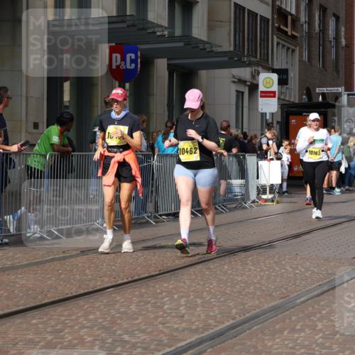 13.09.2026 - 21. swb-Marathon Bremen Strokosch-Dieckow http://msf.ph/oto/10347406 13.09.2026 11:10:38 Ziel 10148, 10163, 10313, 10461, 10462, 10527, 10547, 10644, 10653, 10792, 10841, 10911, 11043, 11047, 11141, 11237, 11327, 11335, 11465, 11483, 11513, 11691, 11756, 11846, 11993, 12401, 12507, 10002, 10169, 10247, 10361, 10362, 10422, 10706, 10719, 10768, 10791, 10890, 11080, 11283, 11298, 11300, 11309, 11382, 11583, 11725, 11736, 11846, 11957, 11982, 12183, 12227, 12454, 12550 meine-sportfotos.de