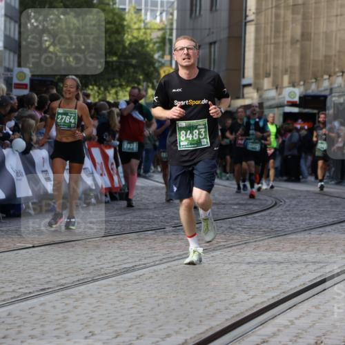 13.09.2026 - 21. swb-Marathon Bremen Strokosch-Dieckow http://msf.ph/oto/10347544 13.09.2026 13:28:26 Ziel 488, 1343, 3114, 3334, 3480, 4506, 5360, 5889, 6182, 7926, 8188, 8656, 9145, 9167, 9168, 9543, 9738, 9881, 13069, 613, 1239, 1914, 2764, 3028, 4102, 4250, 4564, 5683, 6914, 6957, 8483, 8938, 9176, 13012 meine-sportfotos.de