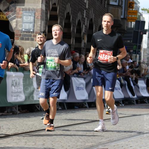 13.09.2026 - 21. swb-Marathon Bremen Strokosch-Dieckow http://msf.ph/oto/10347637 13.09.2026 13:32:40 Ziel 287, 1369, 2292, 2293, 2910, 3402, 3429, 3441, 3650, 3922, 4057, 4263, 4380, 4471, 4566, 4655, 4835, 5281, 5628, 6258, 6475, 6518, 6593, 6781, 6857, 6875, 6900, 7150, 7173, 7182, 7553, 7572, 7818, 8632, 9040, 9151, 9198, 9283, 9394, 9719, 9779, 13029, 13182, 13208, 13244, 891, 2638, 3895, 3902, 4233, 5009, 5581, 5657, 6018, 6718, 6786, 7016, 7466, 7758, 8367, 8506, 10048, 13164, 13232, 13234, 13247 meine-sportfotos.de
