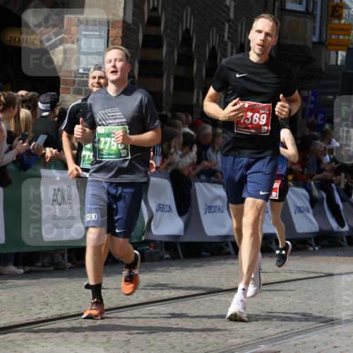 13.09.2026 - 21. swb-Marathon Bremen Strokosch-Dieckow http://msf.ph/oto/10347841 13.09.2026 13:32:40 Ziel 287, 1369, 2292, 2293, 2910, 3402, 3429, 3441, 3650, 3922, 4057, 4263, 4380, 4471, 4566, 4655, 4835, 5281, 5628, 6258, 6475, 6518, 6593, 6781, 6857, 6875, 6900, 7150, 7173, 7182, 7553, 7572, 7818, 8632, 9040, 9151, 9198, 9283, 9394, 9719, 9779, 13029, 13182, 13208, 13244, 891, 2638, 3895, 3902, 4233, 5009, 5581, 5657, 6018, 6718, 6786, 7016, 7466, 7758, 8367, 8506, 10048, 13164, 13232, 13234, 13247 meine-sportfotos.de