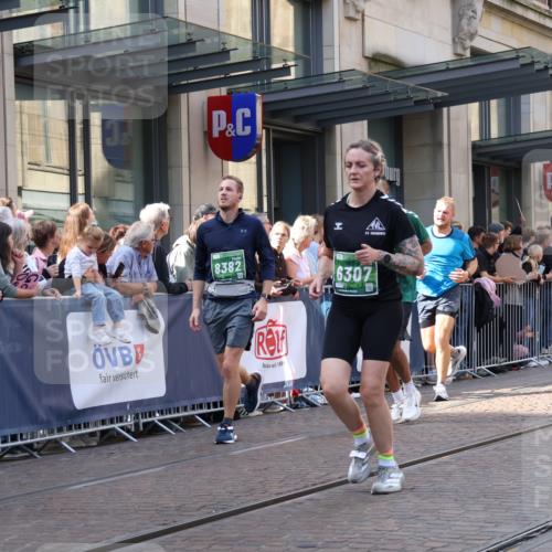 13.09.2026 - 21. swb-Marathon Bremen Strokosch-Dieckow http://msf.ph/oto/10348175 13.09.2026 13:30:42 Ziel 217, 244, 1189, 1398, 1479, 2513, 2802, 2902, 3360, 3800, 4251, 4647, 5600, 5681, 5802, 5846, 5900, 6307, 6419, 6732, 7198, 7359, 7637, 7760, 7798, 7882, 8382, 8543, 8616, 9274, 9290, 9507, 9653, 9767, 9937, 9958, 9962, 9969, 9976, 9977, 13152, 13215, 625, 800, 834, 1067, 1533, 1771, 1841, 1926, 1941, 2369, 2452, 2723, 2900, 2985, 3163, 3164, 3425, 4058, 4206, 4332, 4342, 4415, 4425, 4748, 4757, 4920, 5506, 5551, 7821, 8090, 8169, 8314, 8494 meine-sportfotos.de