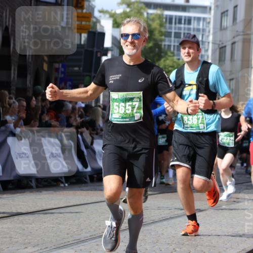 13.09.2026 - 21. swb-Marathon Bremen Strokosch-Dieckow http://msf.ph/oto/10348345 13.09.2026 13:32:44 Ziel 287, 1369, 1687, 2292, 2293, 2910, 2992, 3402, 3429, 3441, 3650, 3922, 4057, 4263, 4380, 4471, 4655, 4835, 5281, 6258, 6475, 6518, 6593, 6760, 6781, 6857, 6875, 6900, 7150, 7173, 7553, 7572, 7990, 8632, 8957, 9040, 9151, 9175, 9198, 9283, 9719, 9779, 13029, 13182, 13208, 13244, 891, 1532, 2638, 3167, 3773, 3902, 4194, 4233, 5009, 5090, 5581, 5706, 6018, 6786, 6941, 7756, 8367, 8506, 9406, 9745, 9829, 10048, 13164, 13232, 13234, 13247 meine-sportfotos.de