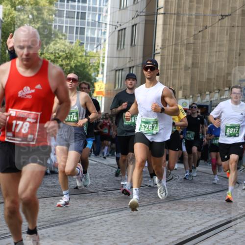 13.09.2026 - 21. swb-Marathon Bremen Strokosch-Dieckow http://msf.ph/oto/10348652 13.09.2026 13:28:47 Ziel 178, 210, 1239, 1380, 1460, 2047, 2764, 2977, 3028, 3294, 3597, 4250, 5250, 5683, 6914, 6957, 8429, 8483, 8570, 9064, 9549, 430, 565, 687, 722, 725, 936, 1014, 1274, 1688, 2223, 2378, 2851, 3419, 3665, 3938, 5225, 5267, 5531, 5691, 5865, 6099, 6817, 6937, 6955, 7134, 8984, 8985, 9562, 13174 meine-sportfotos.de