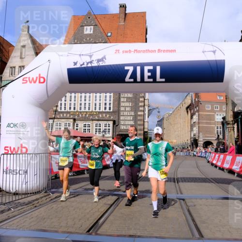 13.09.2026 - 21. swb-Marathon Bremen Tim E. http://msf.ph/oto/10348717 13.09.2026 11:20:55 Ziel 10161, 11529, 11530, 11541, 11675, 11980, 12153, 12316, 12317 meine-sportfotos.de
