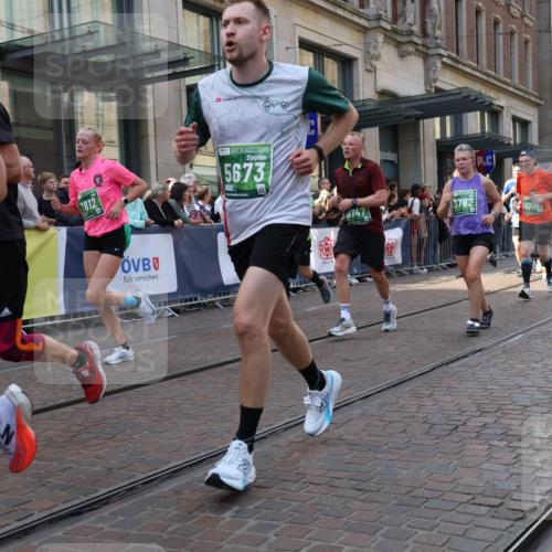13.09.2026 - 21. swb-Marathon Bremen Strokosch-Dieckow http://msf.ph/oto/10348724 13.09.2026 13:30:59 Ziel 217, 922, 1398, 1627, 2244, 2513, 2602, 2707, 2802, 3152, 3343, 3392, 3396, 3579, 3762, 3800, 4477, 4647, 5375, 5504, 5673, 5720, 5765, 5846, 5979, 6147, 6419, 6619, 6732, 6968, 7001, 7296, 7359, 7637, 7812, 7882, 8035, 8097, 8239, 8339, 8342, 8382, 8726, 9147, 9274, 9337, 9822, 9969, 9977, 13066, 244, 800, 834, 1189, 1479, 1533, 1771, 1841, 1926, 1941, 2369, 2452, 2723, 2902, 2985, 3360, 4251, 4920, 5600, 5681, 5802, 6307, 7198, 7760, 7798, 8543 meine-sportfotos.de