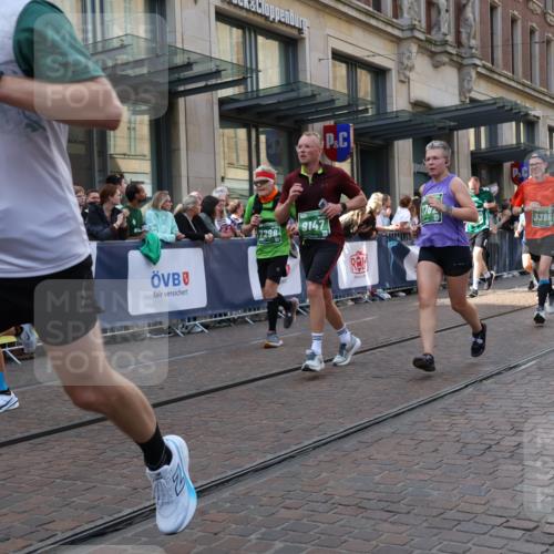 13.09.2026 - 21. swb-Marathon Bremen Strokosch-Dieckow http://msf.ph/oto/10348737 13.09.2026 13:31:00 Ziel 217, 922, 1398, 1627, 2244, 2513, 2602, 2707, 2802, 3152, 3343, 3392, 3396, 3579, 3762, 3800, 4258, 4477, 4647, 5375, 5504, 5673, 5720, 5765, 5846, 5979, 6147, 6419, 6619, 6732, 6968, 6971, 7001, 7296, 7359, 7637, 7812, 7882, 8035, 8097, 8239, 8339, 8342, 8382, 8726, 9147, 9155, 9274, 9337, 9822, 9969, 9977, 13066, 244, 800, 834, 1189, 1479, 1533, 1771, 1841, 1926, 1941, 2369, 2902, 2985, 3360, 3800, 4251, 4920, 5600, 5681, 5802, 6307, 7198, 7760, 7798, 8543 meine-sportfotos.de