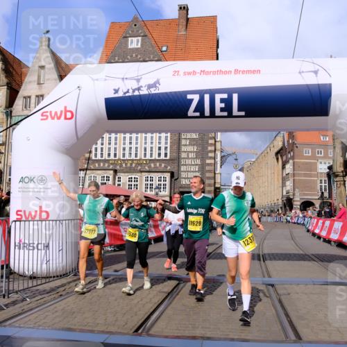 13.09.2026 - 21. swb-Marathon Bremen Tim E. http://msf.ph/oto/10348751 13.09.2026 11:20:56 Ziel 10161, 11529, 11530, 11541, 11675, 11980, 12153, 12316, 12317 meine-sportfotos.de
