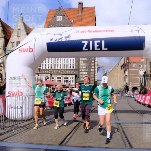 13.09.2026 - 21. swb-Marathon Bremen Tim E. http://msf.ph/oto/10348762 13.09.2026 11:20:56 Ziel 10161, 11529, 11530, 11541, 11675, 11980, 12153, 12316, 12317 meine-sportfotos.de
