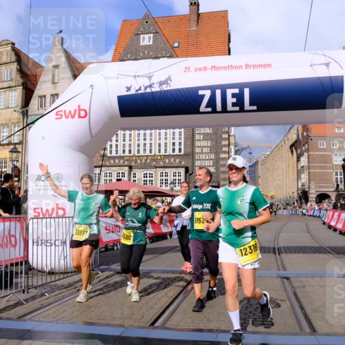 13.09.2026 - 21. swb-Marathon Bremen Tim E. http://msf.ph/oto/10348795 13.09.2026 11:20:56 Ziel 10161, 11529, 11530, 11541, 11675, 11980, 12153, 12316, 12317 meine-sportfotos.de