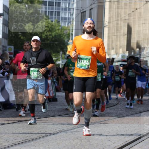 13.09.2026 - 21. swb-Marathon Bremen Strokosch-Dieckow http://msf.ph/oto/10348854 13.09.2026 13:32:49 Ziel 1687, 2292, 2293, 2611, 2910, 2992, 3354, 3402, 3429, 3441, 3878, 4263, 4323, 4380, 4471, 4655, 4835, 5281, 6518, 6593, 6760, 6781, 6900, 7150, 7173, 7572, 7990, 8957, 9040, 9151, 9175, 9198, 9283, 9719, 9779, 13208, 13244, 891, 1532, 2638, 3167, 3404, 3773, 3902, 4194, 4233, 4659, 5090, 5410, 5706, 5749, 5981, 6018, 6941, 7756, 9292, 9406, 9745, 9829, 10048, 13019, 13039, 13092, 13093, 13146, 13164, 13234, 13247 meine-sportfotos.de
