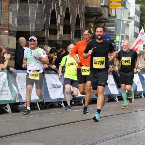 13.09.2026 - 21. swb-Marathon Bremen Strokosch-Dieckow http://msf.ph/oto/10348855 13.09.2026 10:54:02 Ziel 10141, 10174, 10222, 10227, 10255, 10478, 10479, 10626, 10684, 10685, 10838, 10845, 10905, 11242, 11446, 11489, 11502, 11596, 11800, 11950, 12119, 12331, 12341, 12405, 12492, 12515, 13597, 10996, 11290, 11329, 11361, 11476, 11765, 11843, 11989, 11998 meine-sportfotos.de