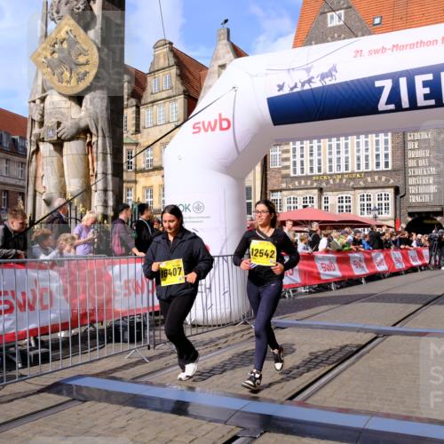 13.09.2026 - 21. swb-Marathon Bremen Tim E. http://msf.ph/oto/10348869 13.09.2026 11:21:13 Ziel 10407, 12542 meine-sportfotos.de
