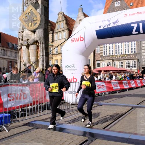 13.09.2026 - 21. swb-Marathon Bremen Tim E. http://msf.ph/oto/10348891 13.09.2026 11:21:14 Ziel 10407, 12542 meine-sportfotos.de