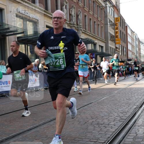 13.09.2026 - 21. swb-Marathon Bremen Strokosch-Dieckow http://msf.ph/oto/10348945 13.09.2026 13:31:05 Ziel 217, 922, 1398, 1600, 1627, 2244, 2602, 2707, 3152, 3343, 3392, 3396, 3579, 3762, 3859, 4258, 4477, 4692, 4889, 5375, 5504, 5673, 5720, 5765, 5979, 6039, 6147, 6619, 6968, 6971, 7001, 7032, 7296, 7812, 8035, 8097, 8239, 8339, 8342, 8495, 8522, 8726, 9147, 9155, 9293, 9337, 9822, 9969, 9977, 13066, 244, 1189, 1479, 1533, 1771, 1841, 1941, 2513, 2802, 2902, 2985, 3360, 3800, 4251, 4920, 5600, 5681, 5802, 6307, 7198, 7760, 7798, 8543 meine-sportfotos.de