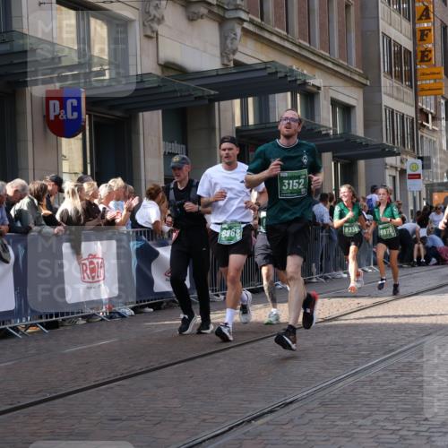 13.09.2026 - 21. swb-Marathon Bremen Strokosch-Dieckow http://msf.ph/oto/10348986 13.09.2026 13:31:06 Ziel 217, 922, 1398, 1600, 1627, 2244, 2602, 2707, 3152, 3343, 3392, 3396, 3579, 3762, 3859, 4258, 4273, 4477, 4692, 4889, 5375, 5504, 5673, 5720, 5765, 5979, 6039, 6147, 6581, 6619, 6968, 6971, 7001, 7032, 7296, 7812, 8035, 8042, 8097, 8205, 8239, 8339, 8342, 8364, 8495, 8522, 8726, 9147, 9155, 9293, 9337, 9822, 9903, 13066, 244, 1189, 1398, 1479, 1533, 1841, 1941, 2513, 2802, 2902, 3360, 3800, 4251, 5600, 5681, 5802, 6307, 7198, 7760, 7798, 8543 meine-sportfotos.de