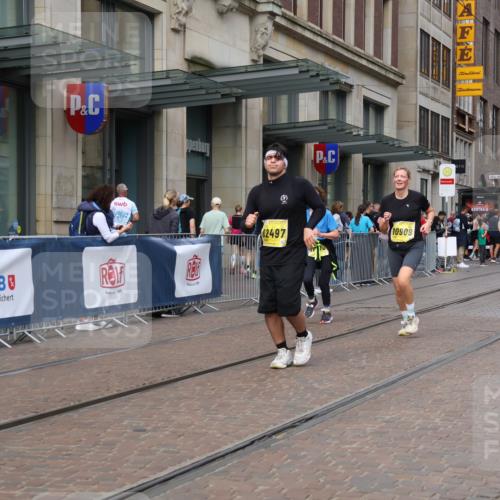 13.09.2026 - 21. swb-Marathon Bremen Strokosch-Dieckow http://msf.ph/oto/10349101 13.09.2026 11:12:22 Ziel 10354, 10483, 10743, 10874, 10875, 10909, 11090, 11657, 12234, 12423, 12497, 10213, 10406, 10414, 11052, 11585, 11633, 11716, 12012, 12327 meine-sportfotos.de