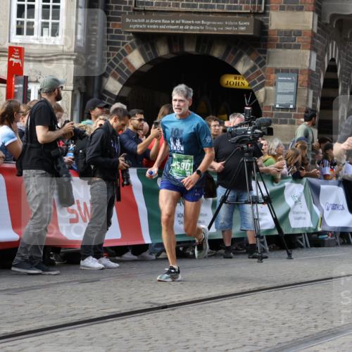 13.09.2026 - 21. swb-Marathon Bremen Strokosch-Dieckow http://msf.ph/oto/10349211 13.09.2026 13:29:03 Ziel 613, 1914, 2276, 2891, 3028, 3348, 3444, 4102, 4564, 5267, 5531, 5691, 6817, 6914, 6957, 7134, 7263, 7527, 8938, 9176, 9562, 13012, 13174, 303, 394, 596, 651, 745, 1545, 1823, 2023, 2070, 2867, 3796, 3912, 4590, 5036, 6030, 7149, 7361, 7860, 9249, 9661, 10128 meine-sportfotos.de