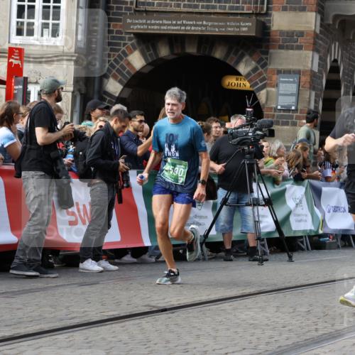 13.09.2026 - 21. swb-Marathon Bremen Strokosch-Dieckow http://msf.ph/oto/10349236 13.09.2026 13:29:03 Ziel 613, 1914, 2276, 2891, 3028, 3348, 3444, 4102, 4564, 5267, 5531, 5691, 6817, 6914, 6957, 7134, 7263, 7527, 8938, 9176, 9562, 13012, 13174, 303, 394, 596, 651, 745, 1545, 1823, 2023, 2070, 2867, 3796, 3912, 4590, 5036, 6030, 7149, 7361, 7860, 9249, 9661, 10128 meine-sportfotos.de