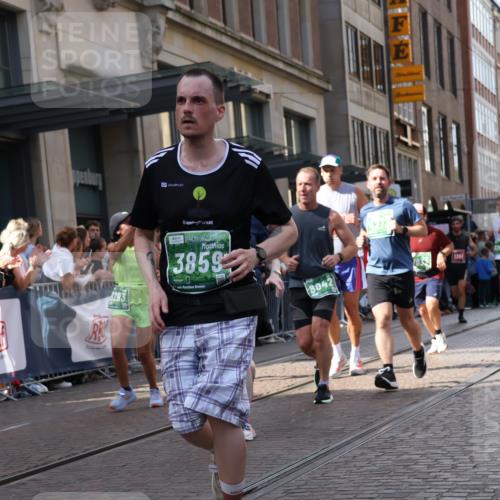 13.09.2026 - 21. swb-Marathon Bremen Strokosch-Dieckow http://msf.ph/oto/10349313 13.09.2026 13:31:14 Ziel 310, 922, 1600, 1627, 2602, 2707, 3115, 3152, 3239, 3343, 3392, 3579, 3858, 3859, 4164, 4258, 4273, 4692, 4889, 5375, 5426, 5504, 5720, 5765, 5979, 6039, 6062, 6100, 6147, 6193, 6581, 6602, 6968, 6971, 7001, 7032, 7296, 7608, 7941, 8035, 8042, 8166, 8205, 8206, 8239, 8339, 8364, 8495, 8522, 9155, 9293, 9568, 9822, 9903, 13066, 217, 244, 1189, 1398, 1479, 2244, 2513, 2802, 2902, 3360, 3396, 3762, 3800, 4477, 6307, 7198, 7760, 7798, 8543 meine-sportfotos.de