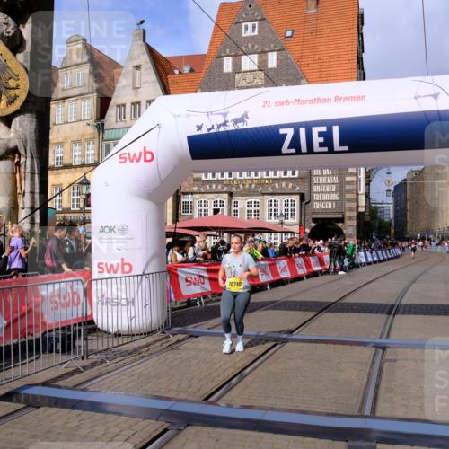 13.09.2026 - 21. swb-Marathon Bremen Tim E. http://msf.ph/oto/10349400 13.09.2026 11:22:43 Ziel 10710, 10968, 11423, 11579, 12444 meine-sportfotos.de