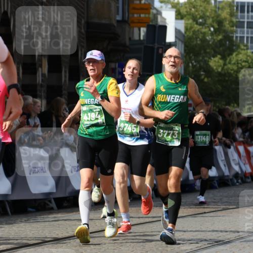 13.09.2026 - 21. swb-Marathon Bremen Strokosch-Dieckow http://msf.ph/oto/10349434 13.09.2026 13:32:54 Ziel 1437, 1687, 2292, 2293, 2611, 2992, 3354, 3429, 3878, 3895, 4263, 4323, 4380, 4862, 5281, 5398, 6518, 6583, 6593, 6718, 6760, 6781, 6900, 7016, 7173, 7466, 7758, 7990, 8344, 8957, 9040, 9151, 9175, 9719, 13208, 1532, 2440, 2818, 2959, 3167, 3404, 3710, 3773, 4194, 4408, 4659, 5090, 5191, 5395, 5410, 5706, 5749, 5981, 6941, 7756, 7788, 8061, 9269, 9292, 9406, 9745, 9829, 13019, 13028, 13039, 13092, 13093, 13146 meine-sportfotos.de