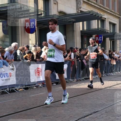 13.09.2026 - 21. swb-Marathon Bremen Strokosch-Dieckow http://msf.ph/oto/10349485 13.09.2026 13:31:19 Ziel 310, 922, 1600, 2602, 2707, 3115, 3152, 3239, 3244, 3278, 3343, 3392, 3579, 3858, 3859, 3989, 4164, 4258, 4273, 4692, 4889, 4998, 5158, 5363, 5426, 5504, 5899, 6039, 6062, 6100, 6147, 6193, 6213, 6354, 6581, 6602, 6968, 6971, 7032, 7260, 7608, 7941, 7964, 8042, 8078, 8166, 8205, 8206, 8239, 8364, 8495, 8522, 9033, 9155, 9188, 9293, 9568, 9903, 9914, 13151, 13231, 217, 1398, 1479, 1627, 2244, 2513, 2602, 2802, 2902, 3396, 3762, 3800, 4477, 6307, 7198, 7798, 8543 meine-sportfotos.de