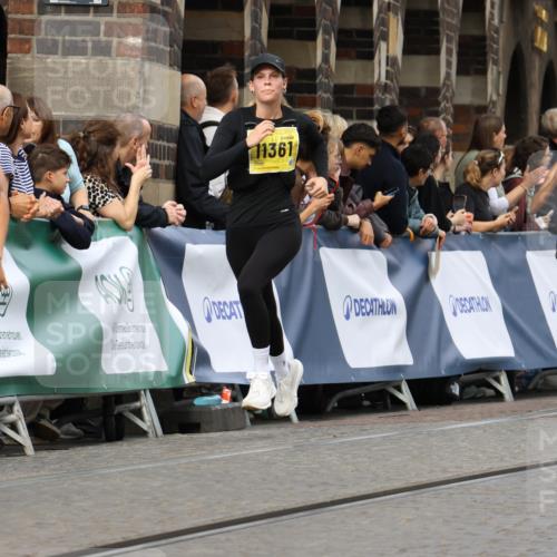 13.09.2026 - 21. swb-Marathon Bremen Strokosch-Dieckow http://msf.ph/oto/10349699 13.09.2026 10:54:19 Ziel 10255, 10579, 10685, 10708, 10822, 10947, 11010, 11206, 11290, 11489, 11596, 12075, 12244, 12356, 12405, 12435, 12492, 12515, 13531, 10067, 10146, 10410, 10503, 10631, 10765, 10837, 10884, 11039, 11389, 11593, 12038, 12265, 12328, 12467 meine-sportfotos.de