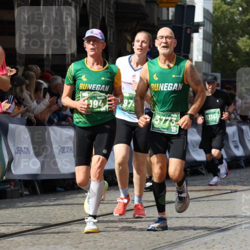 13.09.2026 - 21. swb-Marathon Bremen Strokosch-Dieckow http://msf.ph/oto/10349832 13.09.2026 13:32:54 Ziel 1437, 1687, 2292, 2293, 2611, 2992, 3354, 3429, 3878, 3895, 4263, 4323, 4380, 4862, 5281, 5398, 6518, 6583, 6593, 6718, 6760, 6781, 6900, 7016, 7173, 7466, 7758, 7990, 8344, 8957, 9040, 9151, 9175, 9719, 13208, 1532, 2440, 2818, 2959, 3167, 3404, 3710, 3773, 4194, 4408, 4659, 5090, 5191, 5395, 5410, 5706, 5749, 5981, 6941, 7756, 7788, 8061, 9269, 9292, 9406, 9745, 9829, 13019, 13028, 13039, 13092, 13093, 13146 meine-sportfotos.de