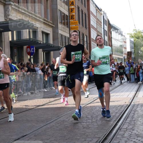 13.09.2026 - 21. swb-Marathon Bremen Strokosch-Dieckow http://msf.ph/oto/10349937 13.09.2026 13:31:31 Ziel 310, 578, 846, 2934, 3115, 3205, 3239, 3244, 3278, 3858, 3946, 3989, 4030, 4164, 4273, 4979, 4998, 5158, 5325, 5363, 5426, 5899, 6062, 6100, 6116, 6193, 6213, 6354, 6581, 6602, 7242, 7260, 7608, 7790, 7941, 7964, 8042, 8048, 8078, 8166, 8205, 8206, 8247, 8364, 8610, 8970, 9016, 9033, 9188, 9568, 9785, 9903, 9914, 13151, 13231, 217, 922, 1398, 1600, 1627, 2244, 2602, 2707, 3152, 3343, 3392, 3396, 3579, 3762, 3859, 4258, 4273, 4477, 4692, 4889, 6039, 6581, 7032, 8042, 8205 meine-sportfotos.de