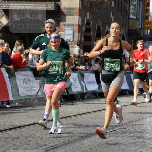 13.09.2026 - 21. swb-Marathon Bremen Strokosch-Dieckow http://msf.ph/oto/10349947 13.09.2026 13:29:15 Ziel 430, 565, 687, 722, 725, 936, 1014, 1274, 1688, 2223, 2276, 2378, 2851, 2891, 3419, 3444, 3665, 3938, 5225, 5267, 5531, 5691, 5865, 6099, 6817, 6937, 6955, 7134, 7527, 8984, 8985, 9562, 13174, 132, 303, 596, 651, 1083, 1365, 1387, 1823, 2301, 2742, 2957, 3258, 3721, 3846, 3912, 4541, 5599, 6103, 6499, 6690, 7013, 7631, 7649, 7860, 8007, 8009, 8066, 8099, 8277, 8338, 8675, 8831, 9889, 10128 meine-sportfotos.de