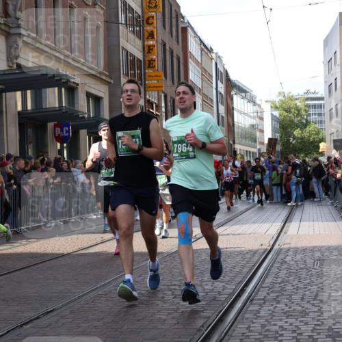 13.09.2026 - 21. swb-Marathon Bremen Strokosch-Dieckow http://msf.ph/oto/10349951 13.09.2026 13:31:31 Ziel 310, 578, 846, 2934, 3115, 3205, 3239, 3244, 3278, 3858, 3946, 3989, 4030, 4164, 4273, 4979, 4998, 5158, 5325, 5363, 5426, 5899, 6062, 6100, 6116, 6193, 6213, 6354, 6581, 6602, 7242, 7260, 7608, 7790, 7941, 7964, 8042, 8048, 8078, 8166, 8205, 8206, 8247, 8364, 8610, 8970, 9016, 9033, 9188, 9568, 9785, 9903, 9914, 13151, 13231, 217, 922, 1398, 1600, 1627, 2244, 2602, 2707, 3152, 3343, 3392, 3396, 3579, 3762, 3859, 4258, 4273, 4477, 4692, 4889, 6039, 6581, 7032, 8042, 8205 meine-sportfotos.de