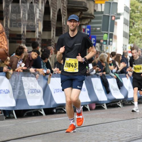 13.09.2026 - 21. swb-Marathon Bremen Strokosch-Dieckow http://msf.ph/oto/10349955 13.09.2026 10:54:26 Ziel 10579, 10822, 10947, 10996, 11010, 11206, 11290, 11329, 11361, 11476, 11765, 11989, 11998, 12075, 12244, 12356, 12435, 13531, 10067, 10146, 10410, 10608, 10704, 10765, 11039, 11174, 11389, 11593, 11874, 12038, 12265, 12467, 12519, 13526 meine-sportfotos.de