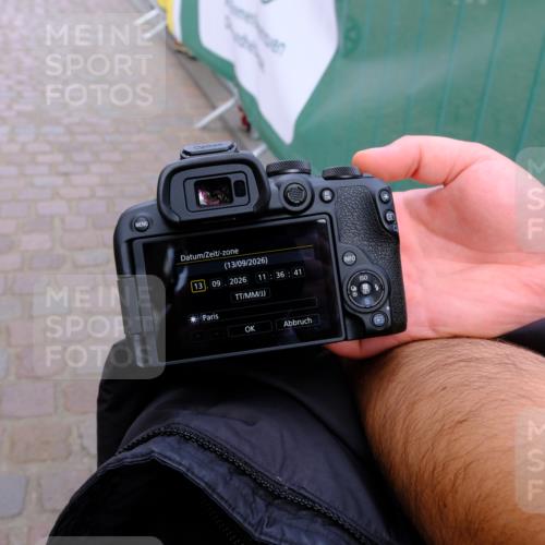 13.09.2026 - 21. swb-Marathon Bremen Tim E. http://msf.ph/oto/10350110 13.09.2026 11:37:12 Ziel  meine-sportfotos.de