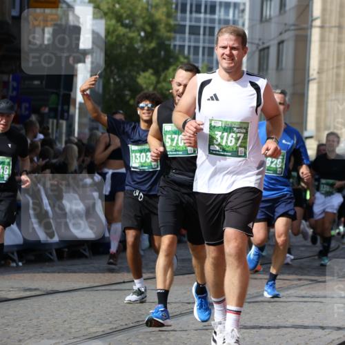 13.09.2026 - 21. swb-Marathon Bremen Strokosch-Dieckow http://msf.ph/oto/10350183 13.09.2026 13:32:56 Ziel 1437, 1687, 2292, 2293, 2611, 2992, 3354, 3429, 3878, 3895, 4263, 4323, 4380, 4862, 5281, 5398, 5581, 5657, 6518, 6583, 6593, 6718, 6760, 7016, 7173, 7466, 7758, 7990, 8344, 8367, 8957, 9040, 9175, 13208, 1532, 2393, 2440, 2818, 2959, 3167, 3404, 3710, 3773, 4194, 4408, 4659, 5191, 5324, 5395, 5410, 5706, 5749, 5981, 6941, 7756, 7788, 7830, 8061, 9269, 9292, 9745, 9829, 13019, 13028, 13039, 13092, 13093, 13101, 13146 meine-sportfotos.de