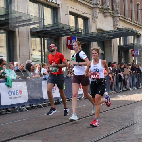 13.09.2026 - 21. swb-Marathon Bremen Strokosch-Dieckow http://msf.ph/oto/10350217 13.09.2026 13:31:38 Ziel 578, 846, 2310, 2934, 3115, 3205, 3239, 3244, 3278, 3946, 3989, 4030, 4797, 4979, 4998, 5158, 5325, 5363, 5899, 6100, 6116, 6193, 6213, 6354, 6602, 7242, 7260, 7526, 7790, 7964, 8048, 8078, 8166, 8206, 8247, 8610, 8970, 9016, 9033, 9188, 9568, 9640, 9785, 9914, 13151, 13231, 310, 922, 1600, 1627, 2602, 2707, 3152, 3343, 3392, 3579, 3858, 3859, 4164, 4258, 4273, 4477, 4692, 4889, 5426, 6039, 6062, 6100, 6193, 6581, 6602, 7032, 7608, 7941, 8042, 8205 meine-sportfotos.de