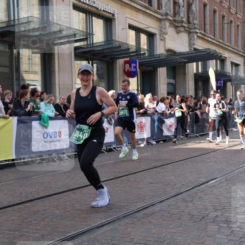13.09.2026 - 21. swb-Marathon Bremen Strokosch-Dieckow http://msf.ph/oto/10350482 13.09.2026 13:31:46 Ziel 578, 846, 1369, 2310, 2934, 3205, 3946, 4030, 4566, 4797, 4979, 5325, 5628, 6116, 6258, 6475, 6875, 7182, 7242, 7526, 7818, 8048, 8247, 8610, 8970, 9016, 9394, 9640, 9785, 13029, 13182, 310, 922, 1600, 2707, 3115, 3152, 3239, 3244, 3278, 3579, 3858, 3859, 3989, 4030, 4164, 4258, 4273, 4692, 4889, 4998, 5158, 5363, 5426, 5899, 6039, 6062, 6100, 6193, 6213, 6354, 6581, 6602, 7032, 7260, 7608, 7941, 8042, 8205 meine-sportfotos.de