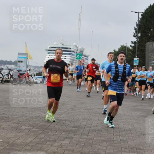 13.09.2026 - Kiel Lauf Andreas Tolksdorf http://msf.ph/oto/10350537 13.09.2026 09:55:31 Kiellinie 7380, 4, 289 meine-sportfotos.de