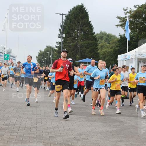 13.09.2026 - Kiel Lauf Andreas Tolksdorf http://msf.ph/oto/10350623 13.09.2026 09:55:34 Kiellinie 168, 765, 6511, 11021 meine-sportfotos.de