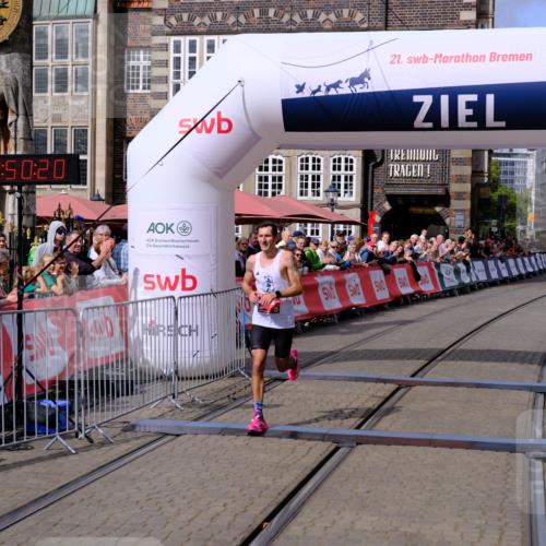 13.09.2026 - 21. swb-Marathon Bremen Tim E. http://msf.ph/oto/10350632 13.09.2026 12:21:10 Ziel 626, 1231 meine-sportfotos.de