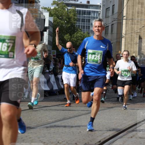 13.09.2026 - 21. swb-Marathon Bremen Strokosch-Dieckow http://msf.ph/oto/10350675 13.09.2026 13:32:58 Ziel 1437, 1687, 2292, 2293, 2611, 2992, 3354, 3429, 3878, 3895, 4263, 4323, 4380, 4862, 5009, 5398, 5581, 5657, 6583, 6593, 6718, 6760, 7016, 7173, 7466, 7758, 7990, 8344, 8367, 8506, 8957, 9040, 9175, 2393, 2440, 2818, 2959, 3404, 3710, 4260, 4408, 4659, 5191, 5324, 5395, 5410, 5706, 5749, 5981, 7788, 7830, 8061, 9269, 9292, 9829, 13019, 13028, 13039, 13092, 13093, 13101, 13146 meine-sportfotos.de