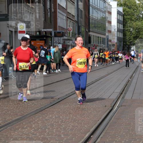 13.09.2026 - 21. swb-Marathon Bremen Strokosch-Dieckow http://msf.ph/oto/10350903 13.09.2026 11:13:33 Ziel 10330, 10491, 10766, 10799, 10880, 11078, 11999, 12010, 10484, 10545, 10883, 10889, 11084, 11392, 11670, 11954, 12280, 12460, 12521 meine-sportfotos.de