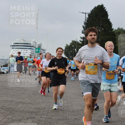 13.09.2026 - Kiel Lauf Andreas Tolksdorf http://msf.ph/oto/10350967 13.09.2026 09:55:43 Kiellinie 12, 11145, 3797, 38, 9459 meine-sportfotos.de