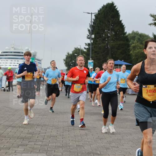 13.09.2026 - Kiel Lauf Andreas Tolksdorf http://msf.ph/oto/10351088 13.09.2026 09:55:46 Kiellinie 8242, 1, 38, 7466 meine-sportfotos.de
