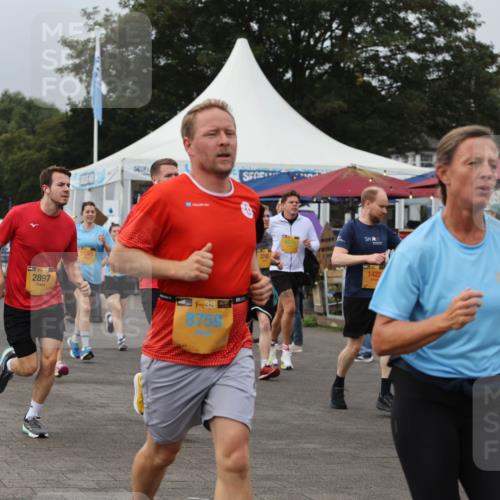 13.09.2026 - Kiel Lauf Andreas Tolksdorf http://msf.ph/oto/10351165 13.09.2026 09:55:48 Kiellinie 38, 3242, 2897, 11069, 4, 38, 8759, 2745, 1422 meine-sportfotos.de