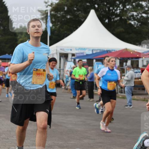 13.09.2026 - Kiel Lauf Andreas Tolksdorf http://msf.ph/oto/10351213 13.09.2026 09:55:50 Kiellinie 1439, 3911, 4241, 38, 2897 meine-sportfotos.de