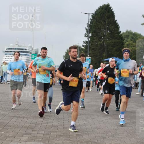 13.09.2026 - Kiel Lauf Andreas Tolksdorf http://msf.ph/oto/10351245 13.09.2026 09:55:52 Kiellinie 7114, 1220, 0284, 1606, 39, 8200, 5, 39, 5679 meine-sportfotos.de